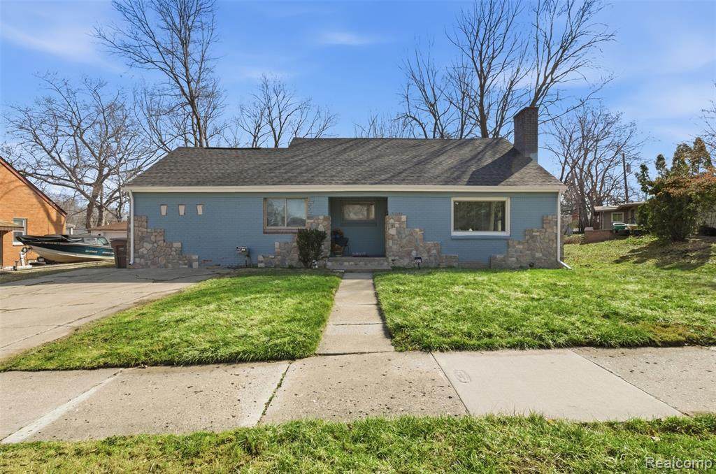 297 Starr Avenue - Photo 1