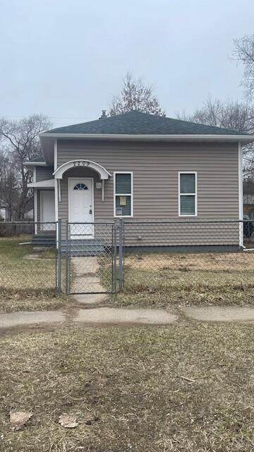 2209 Leahy Street - Photo 1