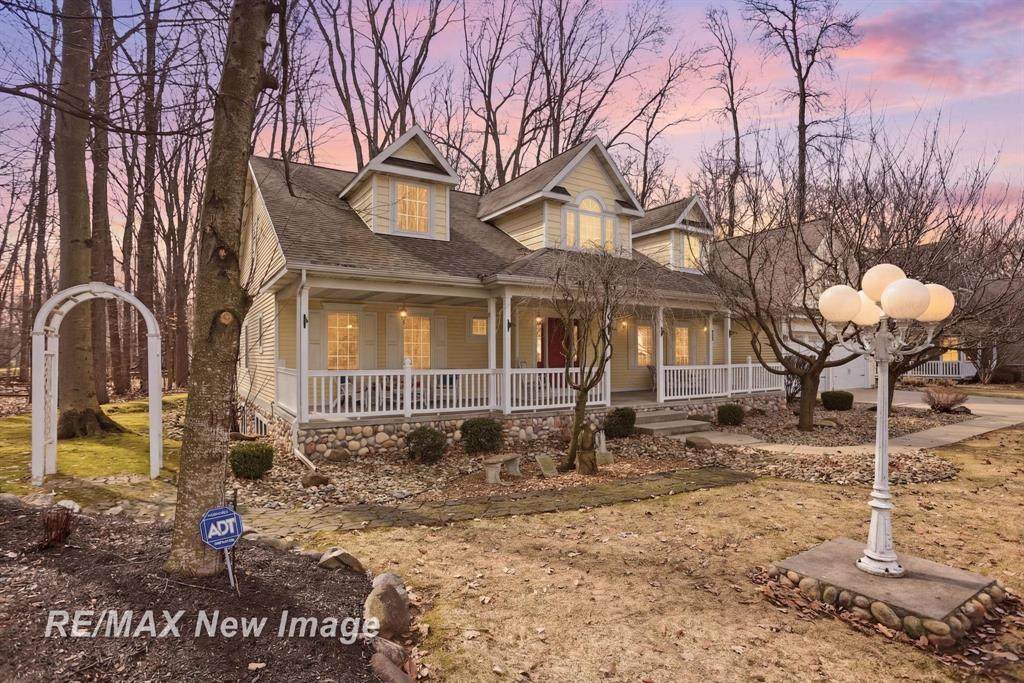 12471 Northern Woods Circle - Photo 1