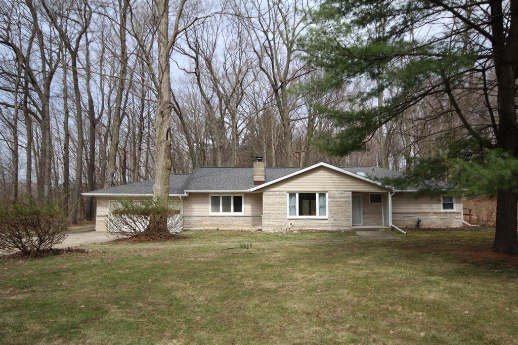 9009 Main Street - Photo 1