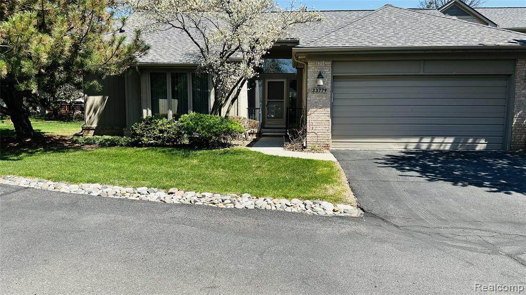 33779 Vista Drive - Photo 1