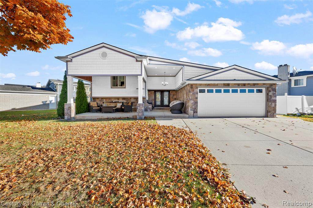 1310 Plainfield Street - Photo 1