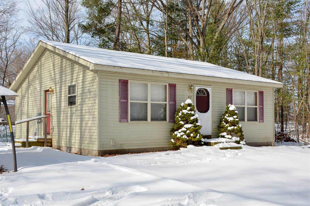 857 Maryjo Drive - Photo 1