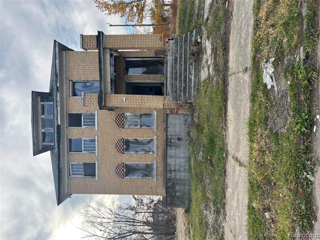 9821 Mcquade Street - Photo 1