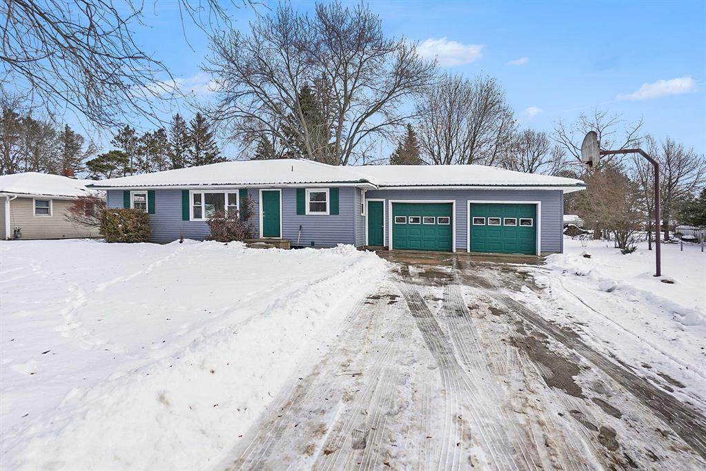 818 Main Street - Photo 1