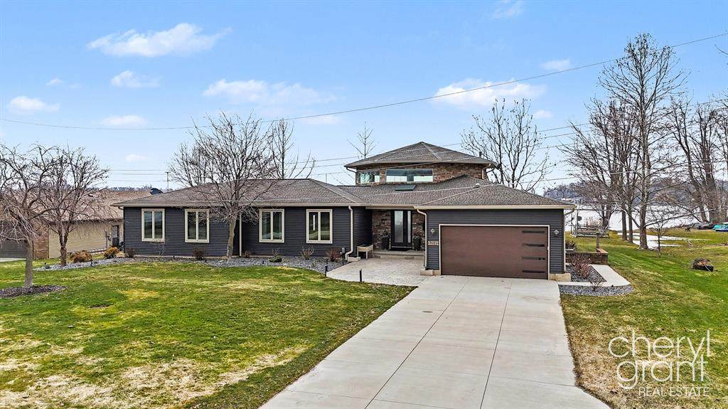 7022 Strawberry Lane - Photo 1