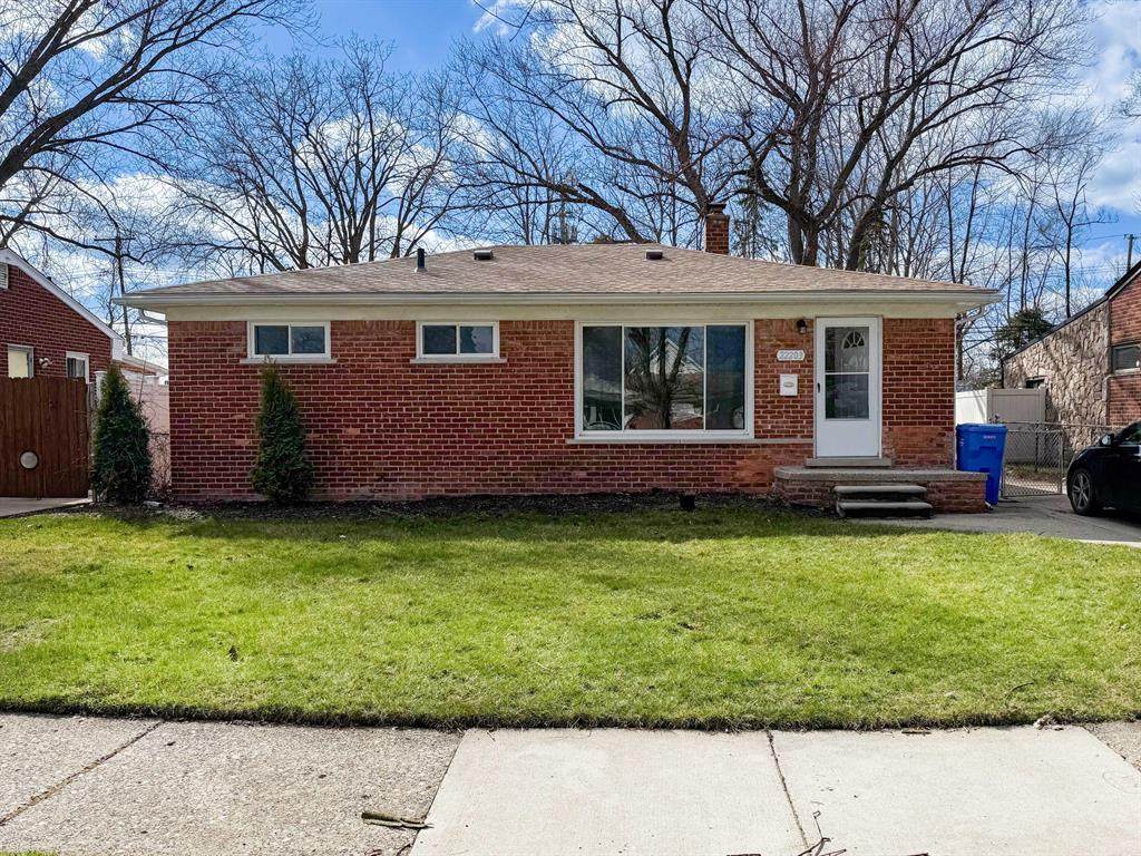 22203 Logue Avenue - Photo 1