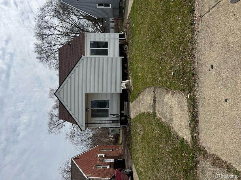 7762 Greenview Avenue - Photo 1