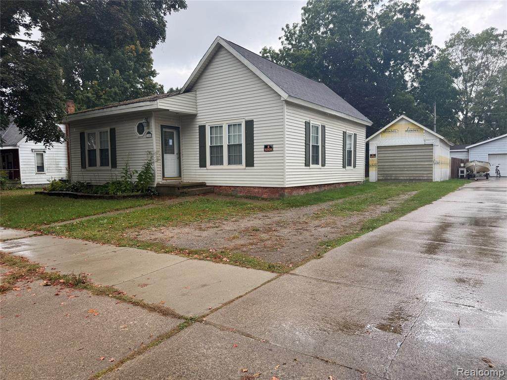 140 Alexander Street - Photo 1
