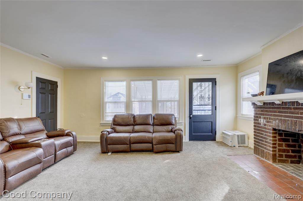 https://bt-photos.global.ssl.fastly.net/michigan/orig_boomver_1_653139494-2.jpg