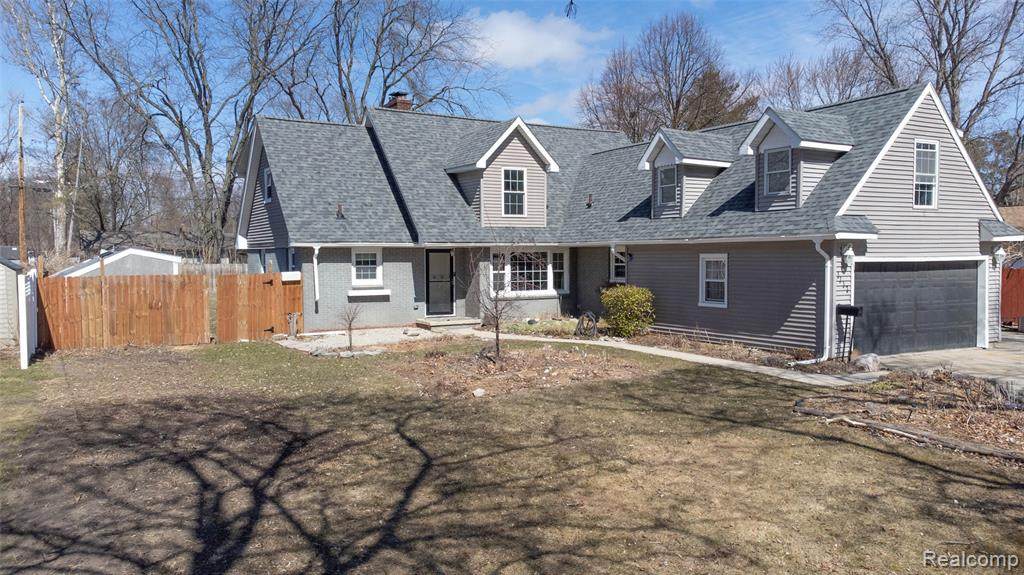 1117 Glendale Street - Photo 1