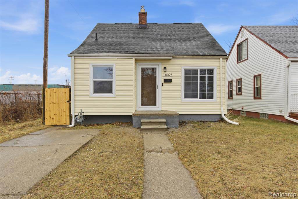 18027 Moenart Street - Photo 1
