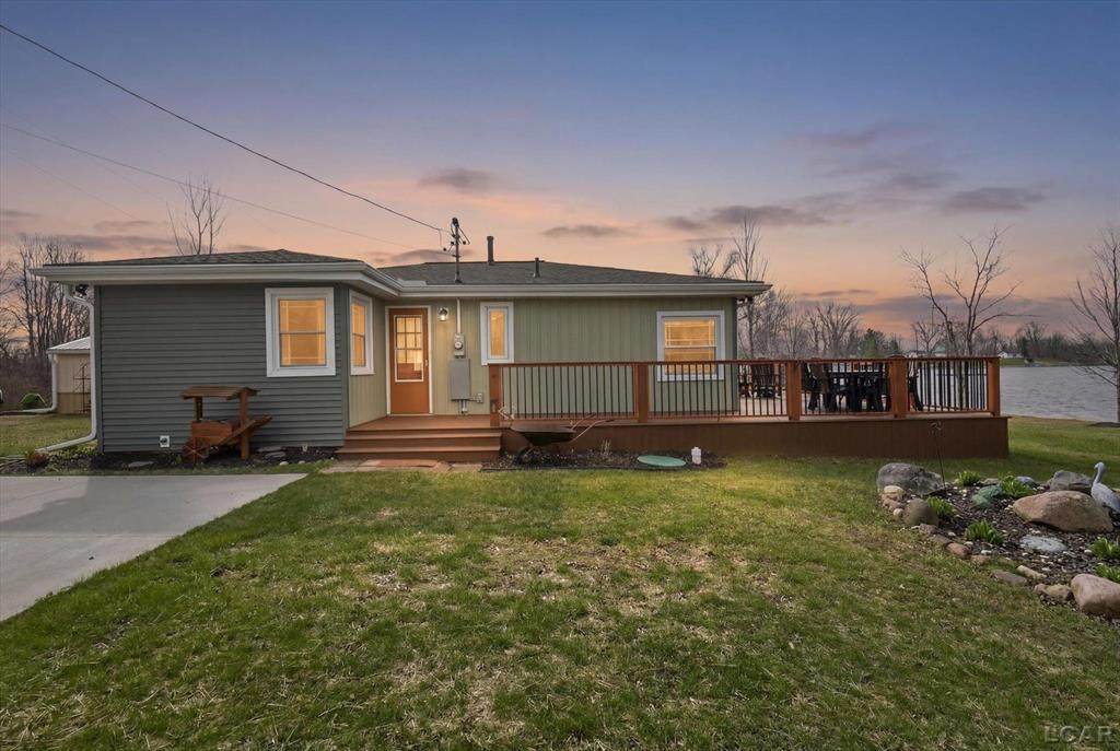 250 Sunset Drive - Photo 1