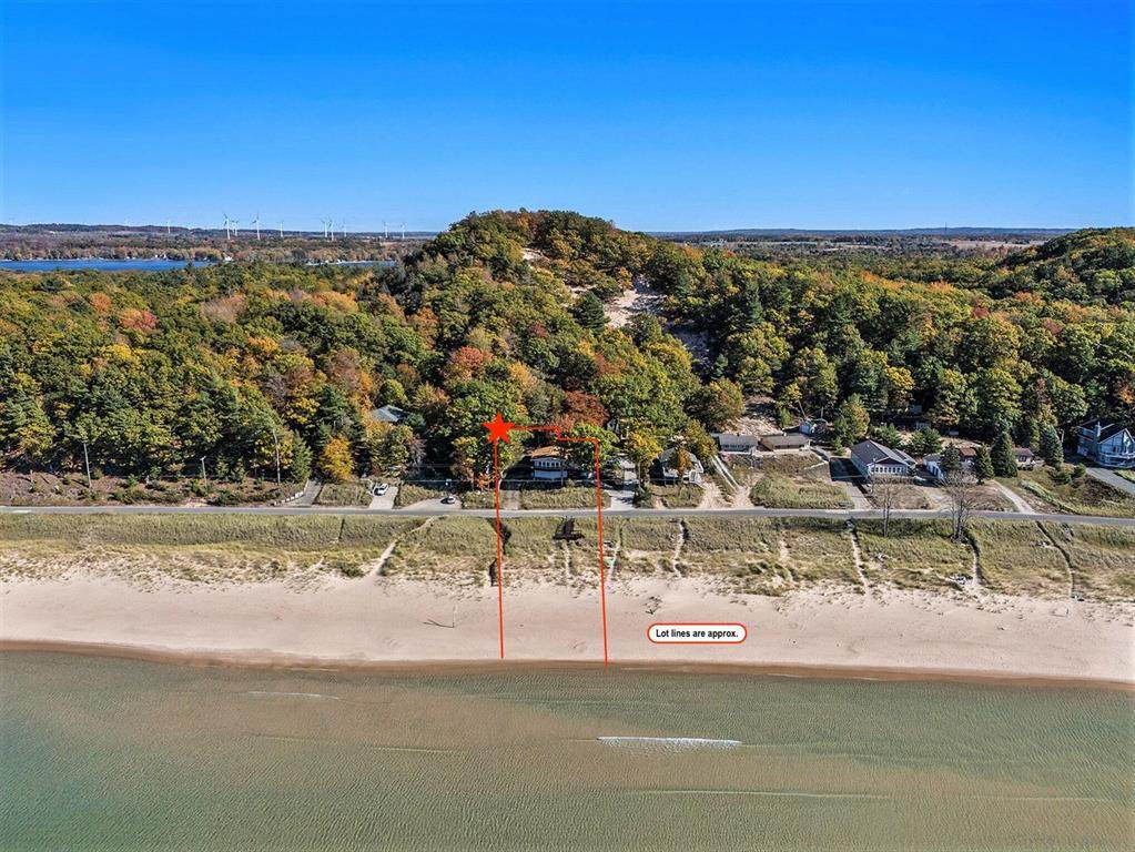7320 Montgomery Boulevard - Photo 1