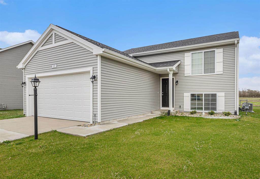 1674 Aspen Trails - Photo 1