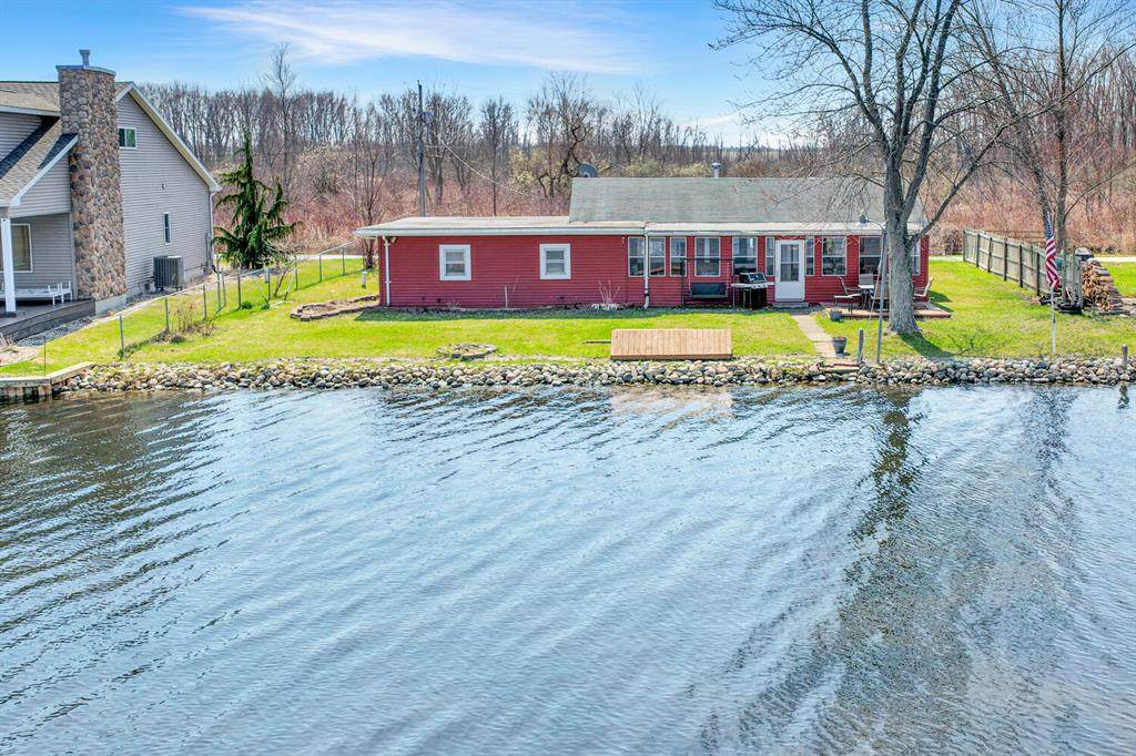 68258 Cassopolis Road - Photo 1