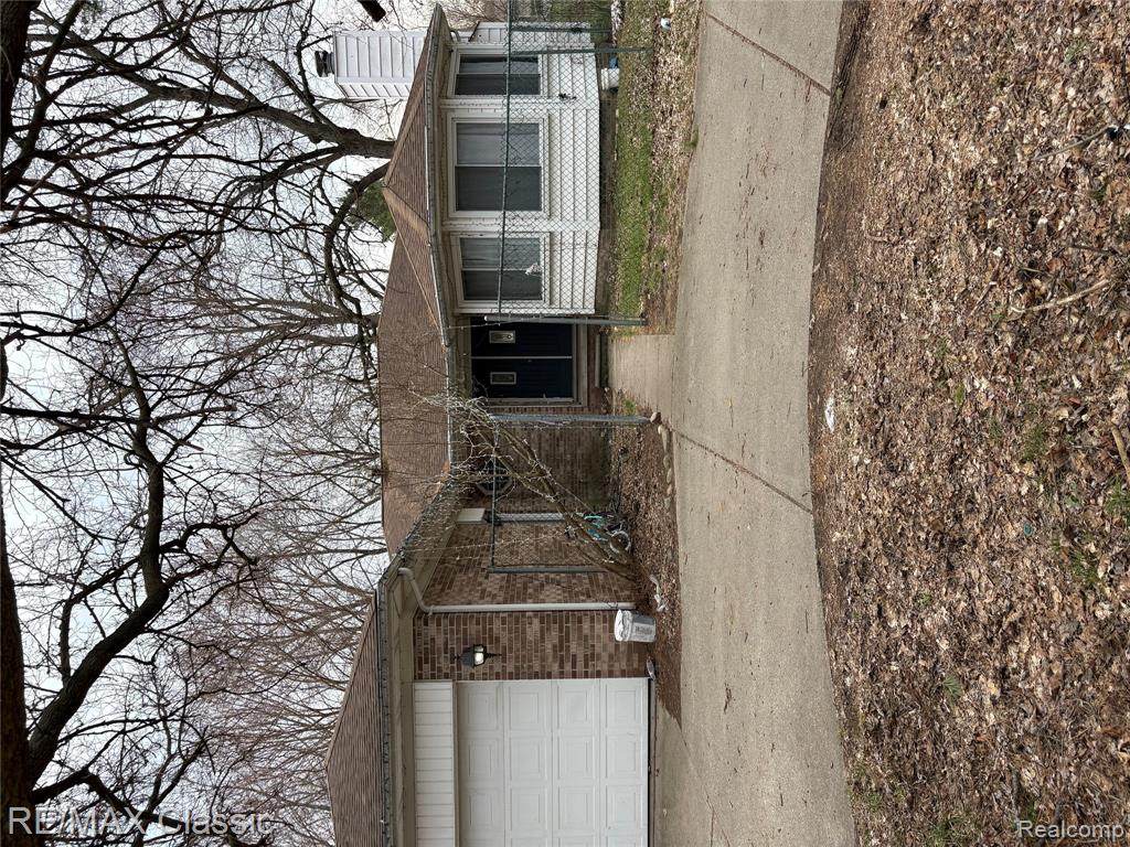 380 South Boulevard - Photo 1