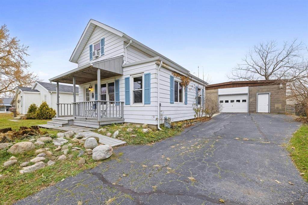 607 Sherwood Avenue - Photo 1