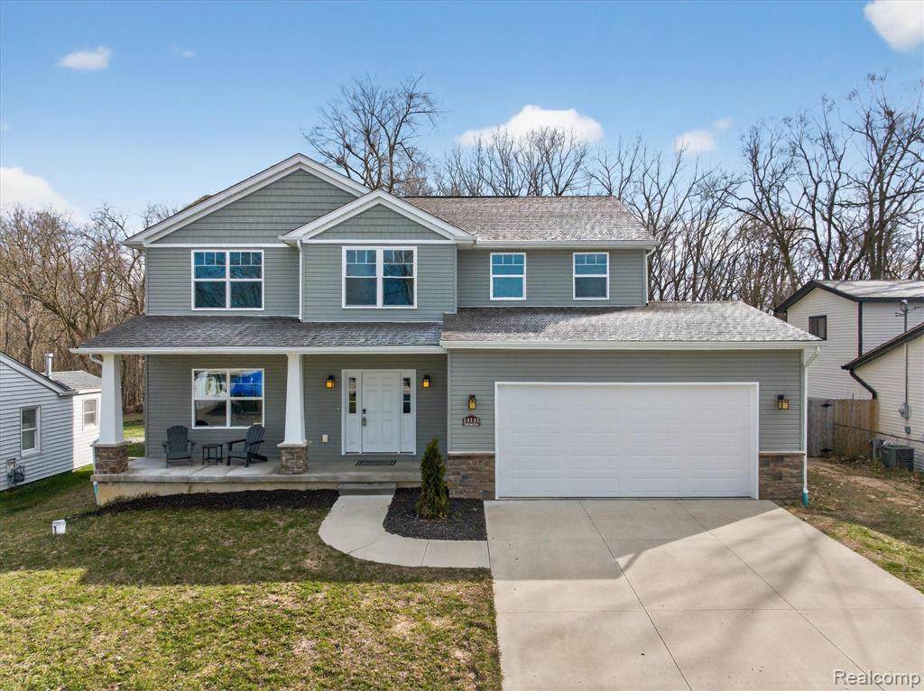 14131 Eastview Drive - Photo 1