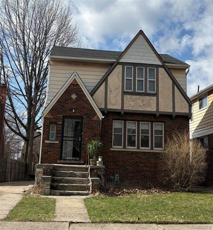 9181 Harvard Road - Photo 1