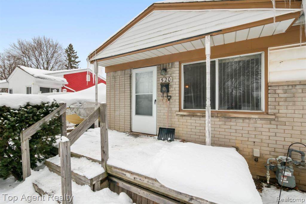 520 Linda Vista Drive - Photo 1