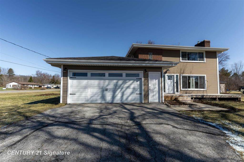 2251 Stewart Road - Photo 1