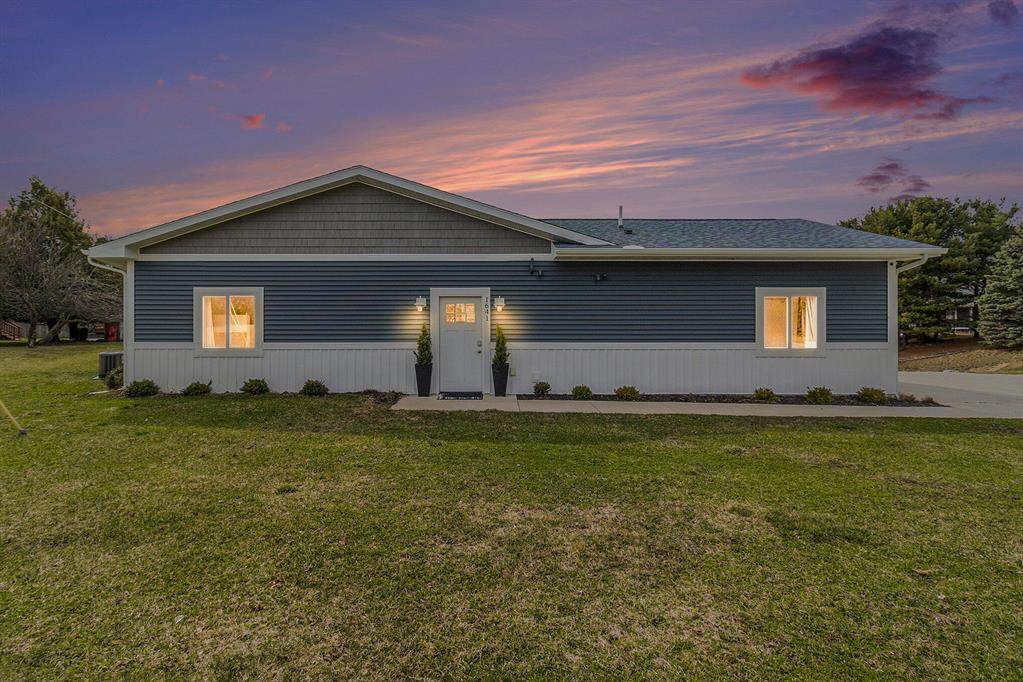 1641 Arrowhead Drive - Photo 1