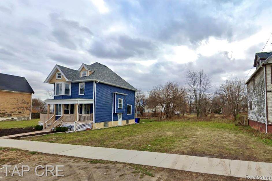 568 Euclid Street - Photo 1