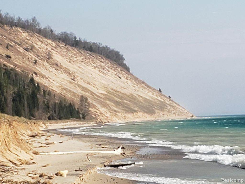 https://bt-photos.global.ssl.fastly.net/michigan/orig_boomver_1_653422603-2.jpg