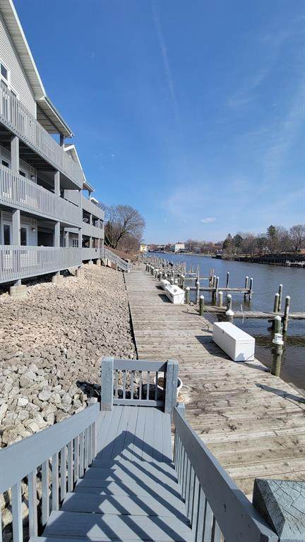 315 5th Avenue - Photo 1