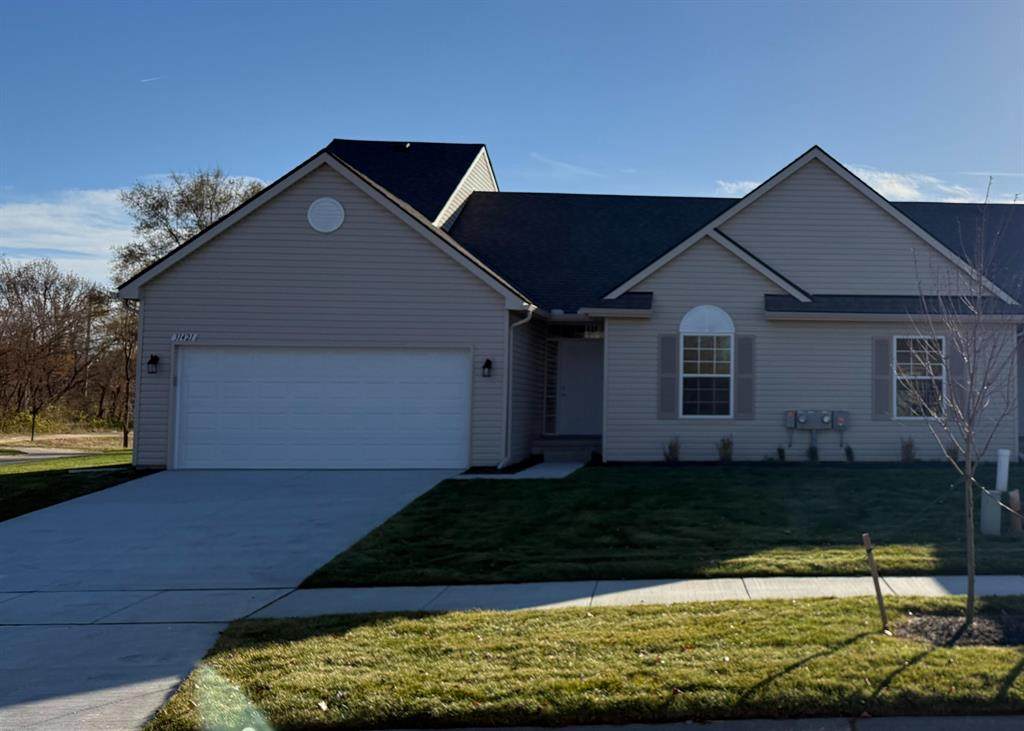 31529 Augusta Drive - Photo 1