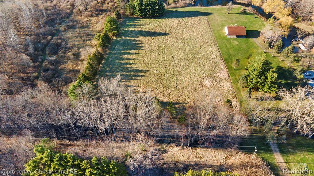 E Hunters Creek Rd - Photo 1