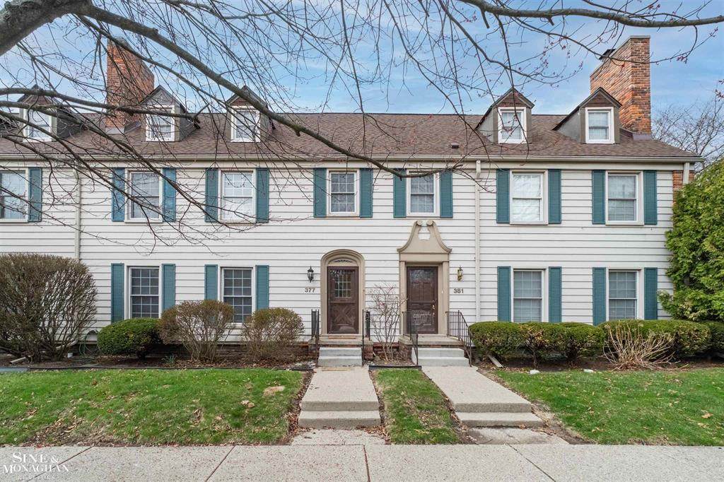 377 Rivard Boulevard - Photo 1