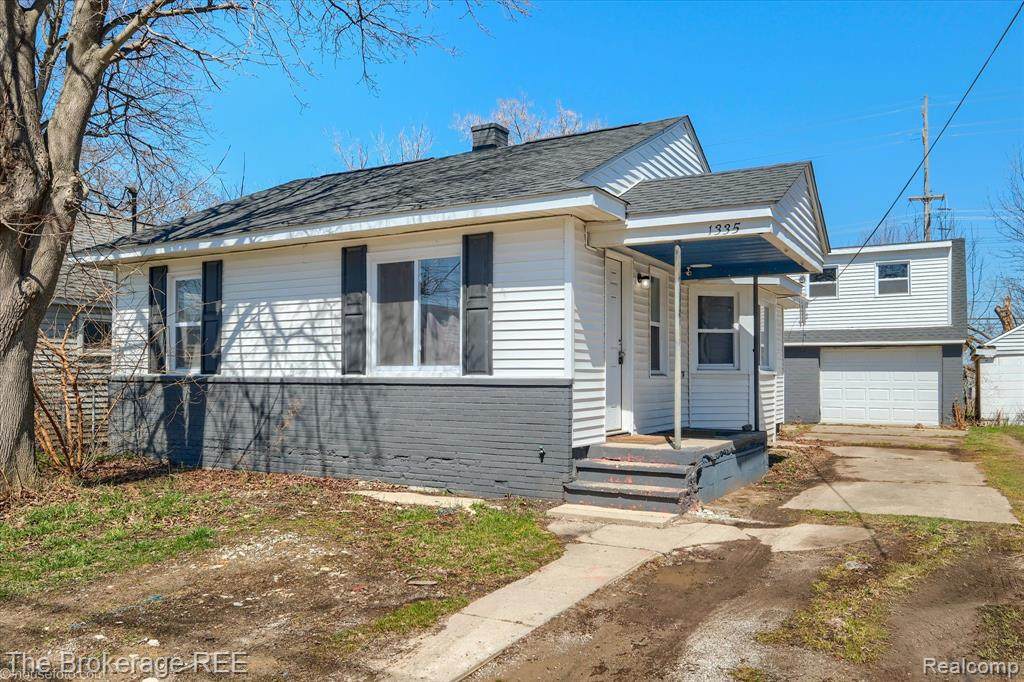 1335 Allen Street - Photo 1