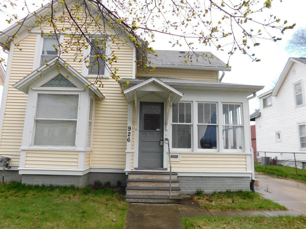 926 Cottage Avenue - Photo 1