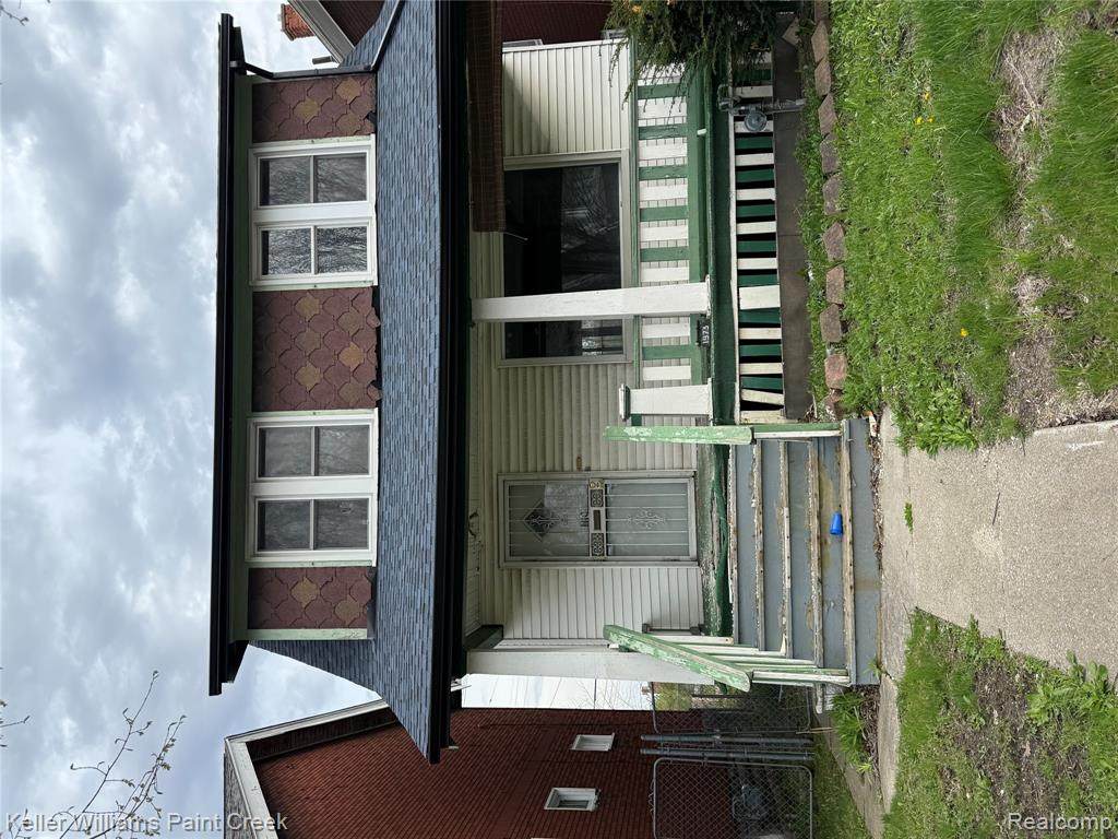 1973 Sturtevant Street - Photo 1