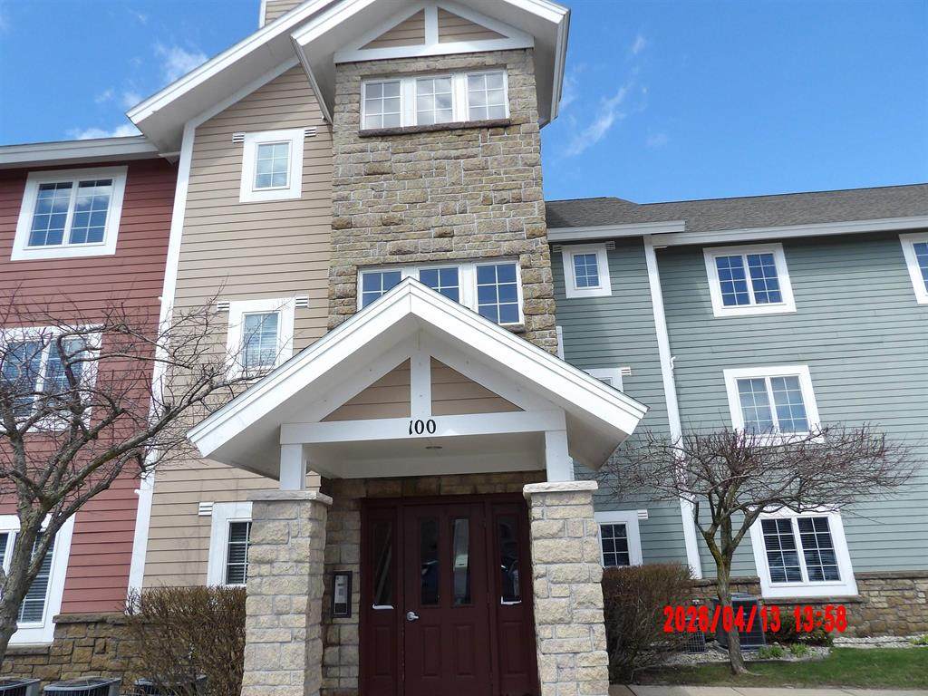 1246 Sunnyside Drive - Photo 1