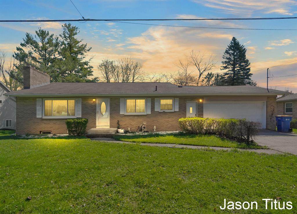 1696 Ball Avenue - Photo 1