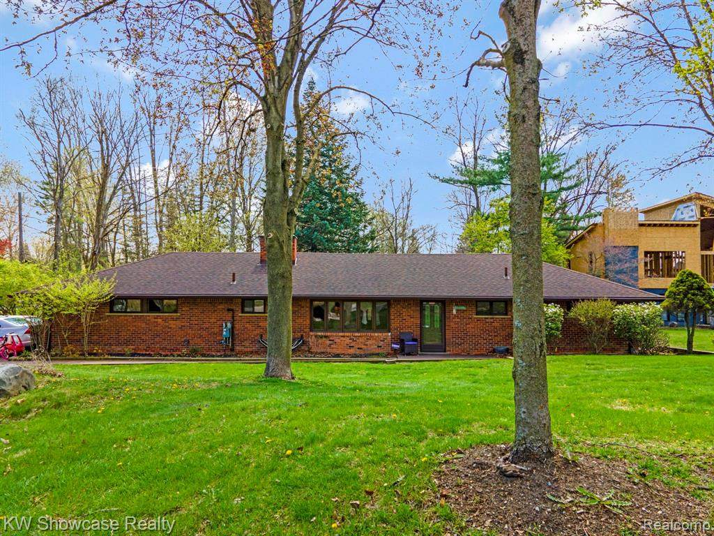 https://bt-photos.global.ssl.fastly.net/michigan/orig_boomver_1_653801928-2.jpg