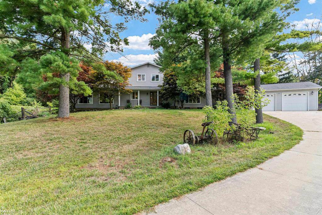 1061 Rose Center Road - Photo 1