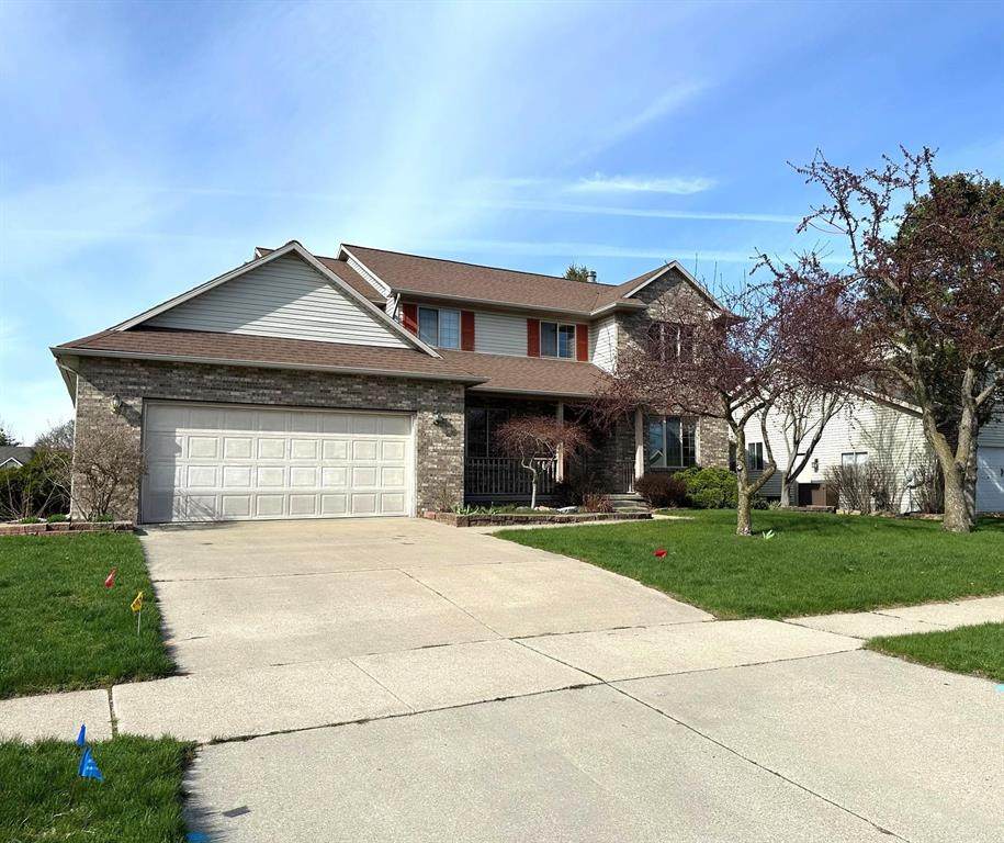 1511 Eastpointe Drive - Photo 1