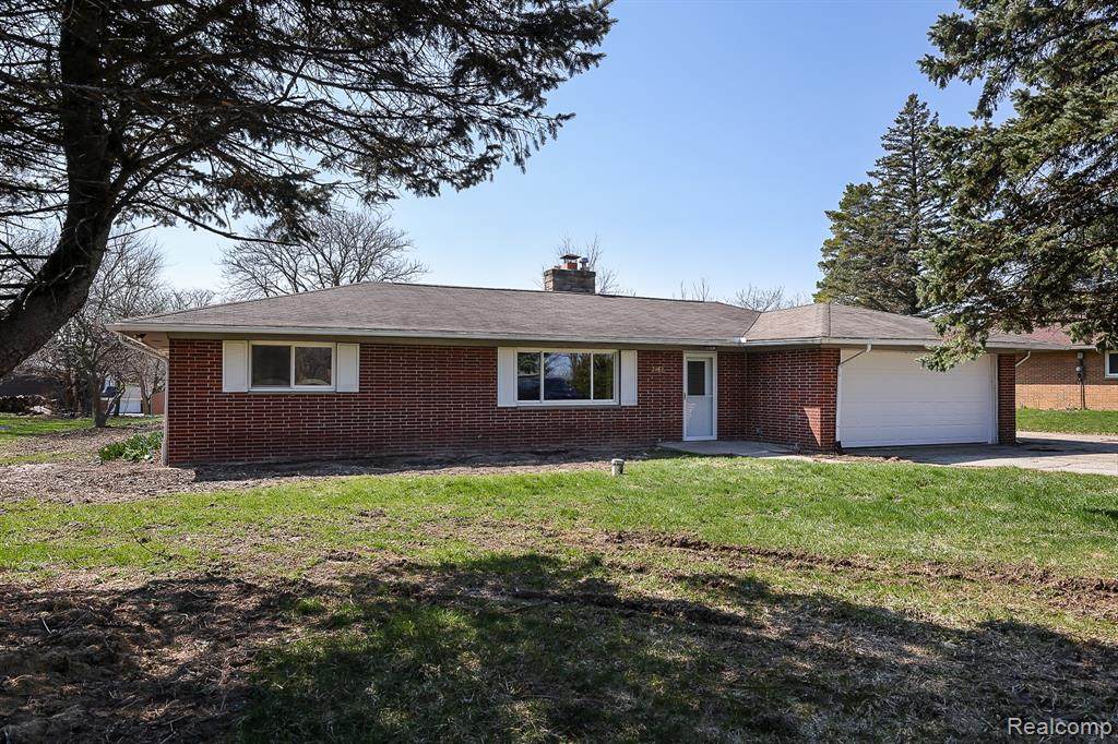 2462 Green Acres Drive - Photo 1