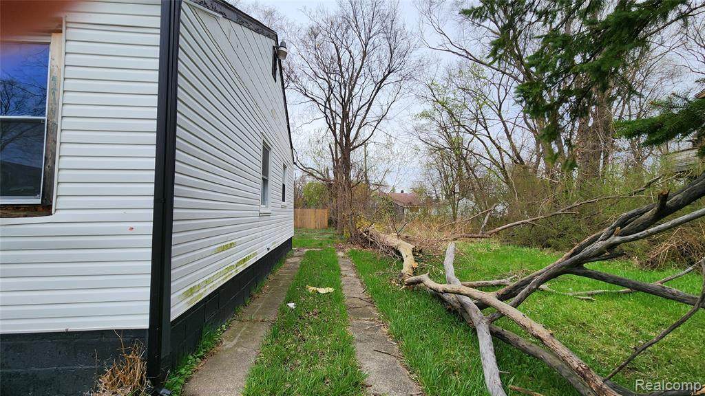 https://bt-photos.global.ssl.fastly.net/michigan/orig_boomver_1_653923100-2.jpg