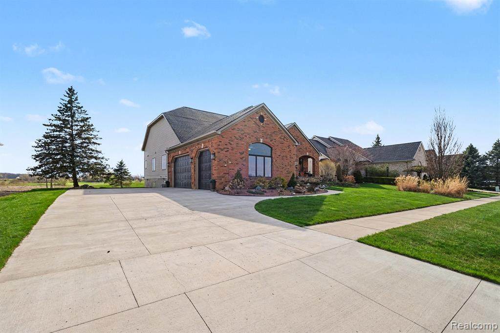 https://bt-photos.global.ssl.fastly.net/michigan/orig_boomver_1_653999359-2.jpg