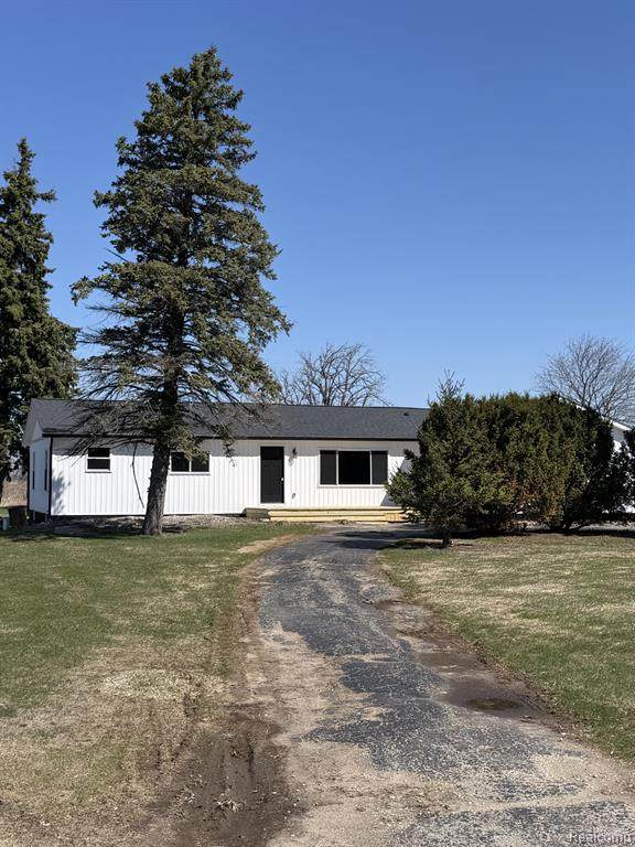 5614 Marlette Road - Photo 1