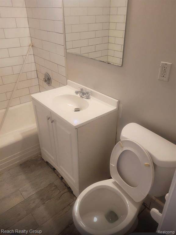 https://bt-photos.global.ssl.fastly.net/michigan/orig_boomver_1_654041195-2.jpg