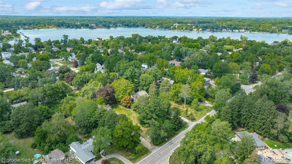 https://bt-photos.global.ssl.fastly.net/michigan/orig_boomver_1_654048209-2.jpg