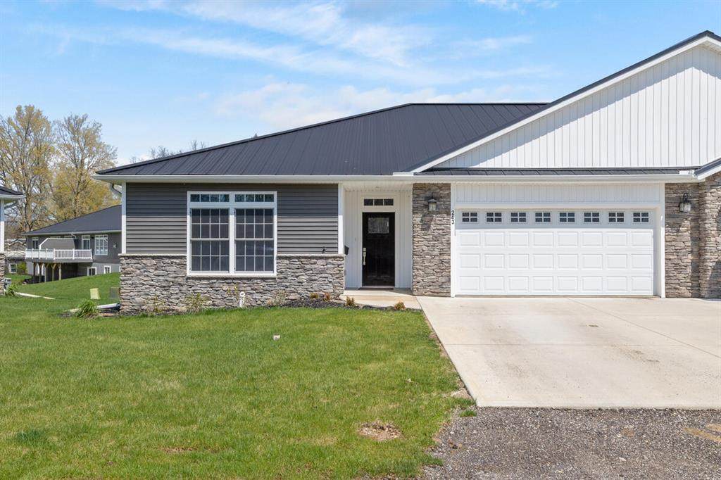 243 Auseon Court - Photo 1