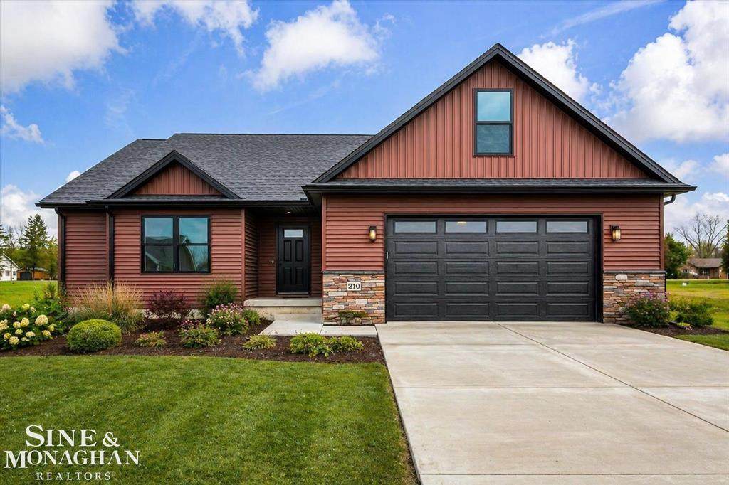 210 Oregon Avenue - Photo 1