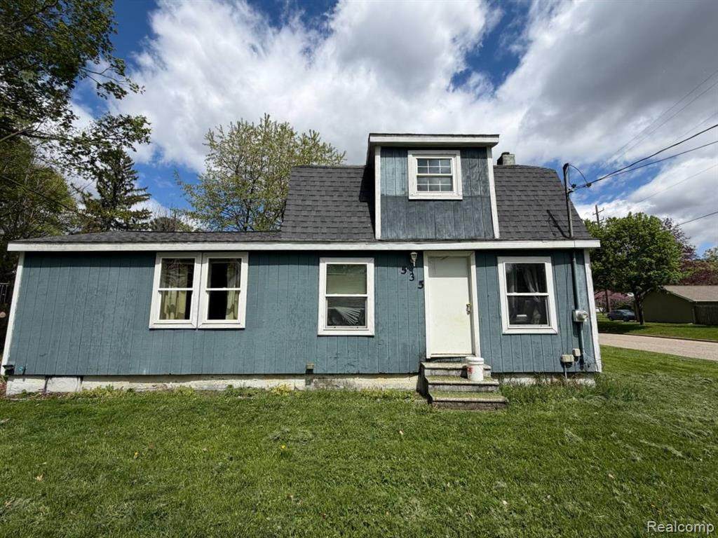 535 Hubble Street - Photo 1